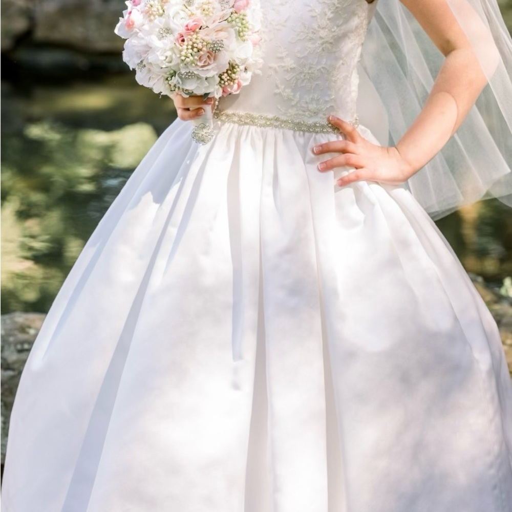 Gorgeous Custom made duchess satin & lace communion dress.